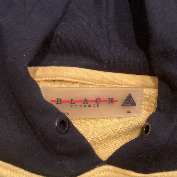 BLACK PYRAMID HOODIE - Picture 8 of 8